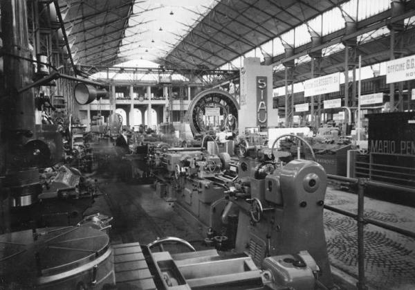 Fiera di Milano - Campionaria 1939 - Padiglione della meccanica "A" - Interno