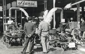 Fiera di Milano - Campionaria 1938 - Padiglione della meccanica agraria - Stand delle Officine Slanzi