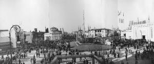 Fiera di Milano - Campionaria 1939 - Piazza Italia - Veduta panoramica