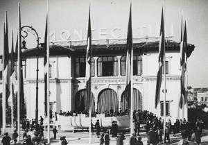 Fiera di Milano - Campionaria 1939 - Padiglione della Montecatini - Esterno