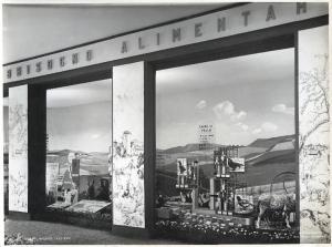 Fiera di Milano - Campionaria 1939 - Padiglione Arnaldo Mussolini (padiglione dell'agricoltura) - Mostra delle carni - Pannelli