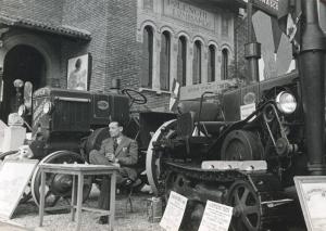 Fiera di Milano - Campionaria 1940 - Area espositiva di macchine agricole