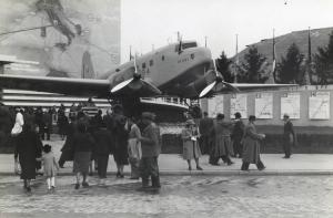 Fiera di Milano - Campionaria 1940 - Area espositiva all'aperto della Fiat