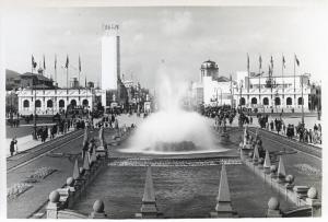 Fiera di Milano - Campionaria 1941 - Entrata di piazza Giulio Cesare