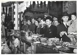 Fiera di Milano - Campionaria 1941 - Padiglione degli alimentari - Chiosco di degustazione