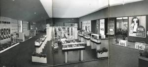 Fiera di Milano - Campionaria 1941 - Padiglione della Mostra della chimica - Sala interna - Veduta panoramica