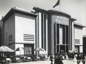 Fiera di Milano - Campionaria 1941 - Padiglione delle materie plastiche - Esterno
