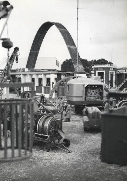Fiera di Milano - Campionaria 1942 - Settore dell'edilizia