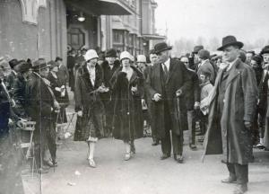Fiera di Milano - Campionaria 1926 - Visita di esponenti della casa reale