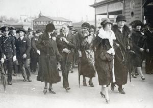Fiera di Milano - Campionaria 1926 - Visita del duca di Pistoia Filiberto di Savoia e della duchessa Lydia di Arenberg