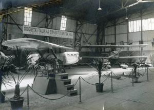 Fiera di Milano - Campionaria 1926 - Padiglione della Mostra aeronautica - Stand della Società italiana Ernesto Breda
