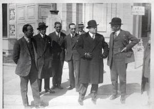 Fiera di Milano - Campionaria 1929 - Visita di Arnaldo Mussolini con un gruppo di giornalisti alla vigilia dell'apertura