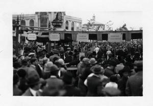 Fiera di Milano - Campionaria 1929 - Entrata di porta Domodossola - Folla di visitatori