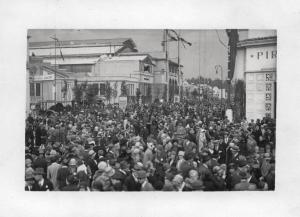 Fiera di Milano - Campionaria 1929 - Piazza Italia e viale dell'agricoltura - Folla di visitatori