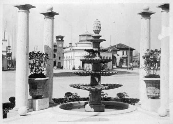 Fiera di Milano - Campionaria 1930 - Piazza Italia