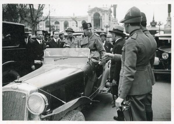 Fiera di Milano - Campionaria 1930 - Visita di Augusto Turati, segretario del Partito nazionale fascista