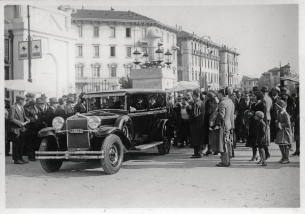 Fiera di Milano - Campionaria 1930 - Visita del cardinale Alfredo Ildefonso Schuster