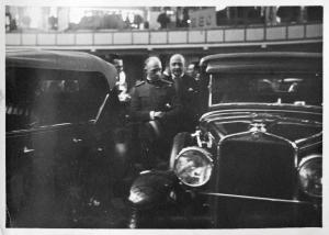 Fiera di Milano - Campionaria 1930 - Visita del duca di Bergamo Adalberto di Savoia