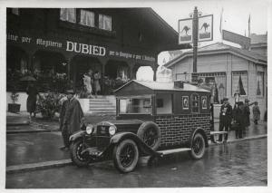 Fiera di Milano - Campionaria 1930 - Autoveicolo pubblicitario della Dubied