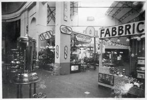 Fiera di Milano - Campionaria 1930 - Padiglione dell'elettrotecnica - Sala interna