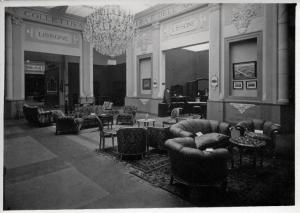 Fiera di Milano - Campionaria 1930 - Padiglione del mobilio - Sala interna