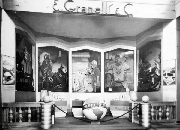 Fiera di Milano - Campionaria 1932 - Padiglione delle industrie chimiche - Stand del laboratorio farmaceutico E. Granelli & C.