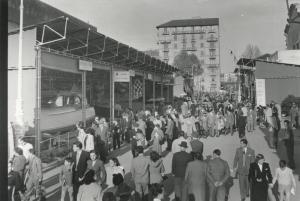 Fiera di Milano - Campionaria 1951 - Viale del turismo