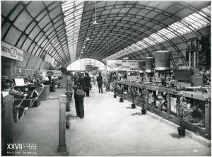 Fiera di Milano - Campionaria 1949 - Padiglione delle macchine per l'industria dolciaria e casearia - Interno
