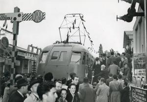 Fiera di Milano - Campionaria 1950 - Visita del ministro dei trasporti Ludovico D'Aragona