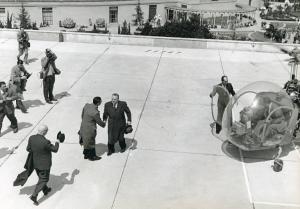Fiera di Milano - Campionaria 1950 - Visita del ministro francese dell'aeronautica André Maroselli