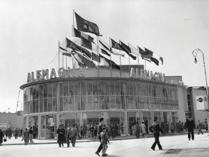 Fiera di Milano - Campionaria 1952 - Padiglione dell'Alemagna - Veduta esterna