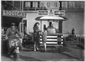 Fiera di Milano - Campionaria 1952 - Area espositiva all'aperto della Liquigas