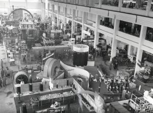 Fiera di Milano - Campionaria 1953 - Padiglione dell'elettrotecnica - Interno