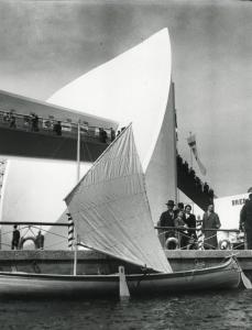 Fiera di Milano - Campionaria 1954 - Darsena per il Salone della nautica nel piazzale Milano