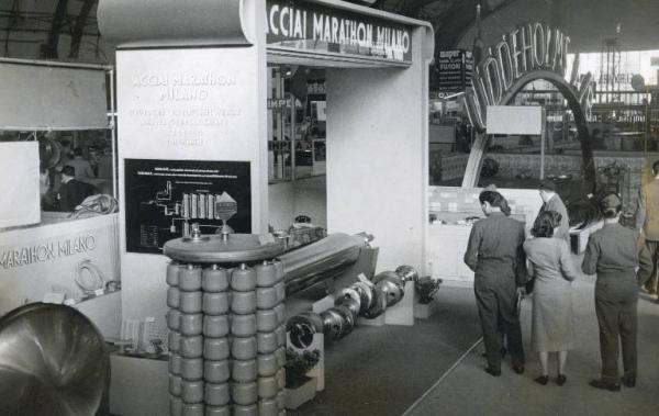 Fiera di Milano - Campionaria 1954 - Padiglione della metallurgia e meccanica - Interno