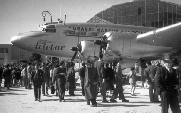 Fiera di Milano - Campionaria 1948 - S. I. A. I. Savoia-Marchetti - Aeroplano S. M. 95