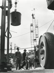 Fiera di Milano - Campionaria 1954 - Zona De Finetti - Settore delle macchine edili e stradali