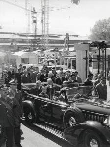Fiera di Milano - Campionaria 1955 - Visita del presidente della Repubblica Luigi Einaudi in occasione della inaugurazione