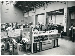 Fiera di Milano - Campionaria 1948 - Padiglione delle macchine per arti grafiche - Sala interna