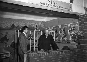 Fiera di Milano - Campionaria 1949 - Padiglione 5 - Stand Star