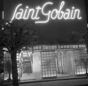 Fiera di Milano - Campionaria 1951 - Stand Saint Gobain - Insegna luminosa