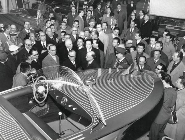 Fiera di Milano - Campionaria 1956 - Visita del presidente della Repubblica Giovanni Gronchi in occasione della inaugurazione
