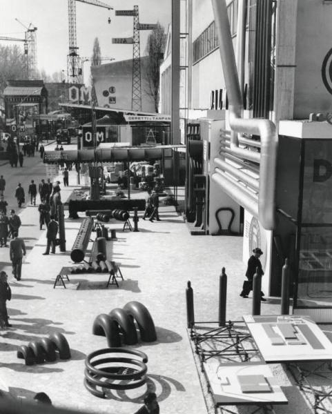 Fiera di Milano - Campionaria 1956 - Area espositiva all'aperto della Dalmine