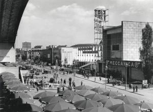 Fiera di Milano - Campionaria 1955 - Viale dell'industria