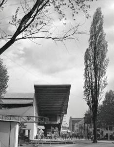 Fiera di Milano - Campionaria 1955 - Padiglione della Sidercomit - Veduta esterna