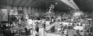 Fiera di Milano - Campionaria 1956 - Padiglione macchine per l'industria chimica e farmaceutica - Interno
