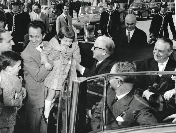 Fiera di Milano - Campionaria 1959 - Visita del presidente della Repubblica Giovanni Gronchi in occasione della inaugurazione