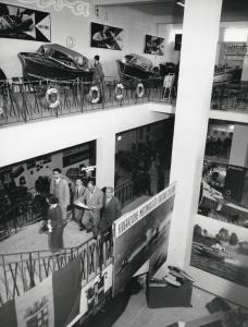 Fiera di Milano - Campionaria 1957 - Padiglione della nautica - Interno
