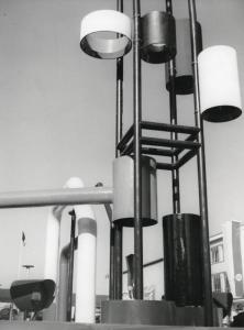 Fiera di Milano - Campionaria 1958 - Area espositiva all'aperto della Dalmine - Particolare