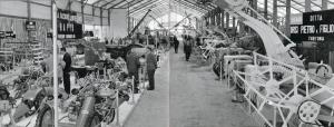 Fiera di Milano - Campionaria 1959 - Padiglione macchine e apparecchi per l'agricoltura - Interno - Veduta panoramica